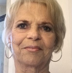 Meet your Posher, Carol